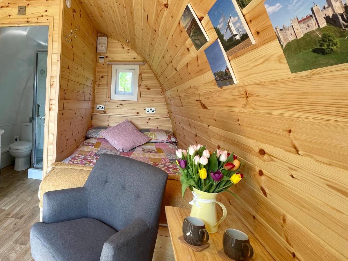 Waterpump Pod For 2 Adults With Ensuite In The Suffolk Countryside