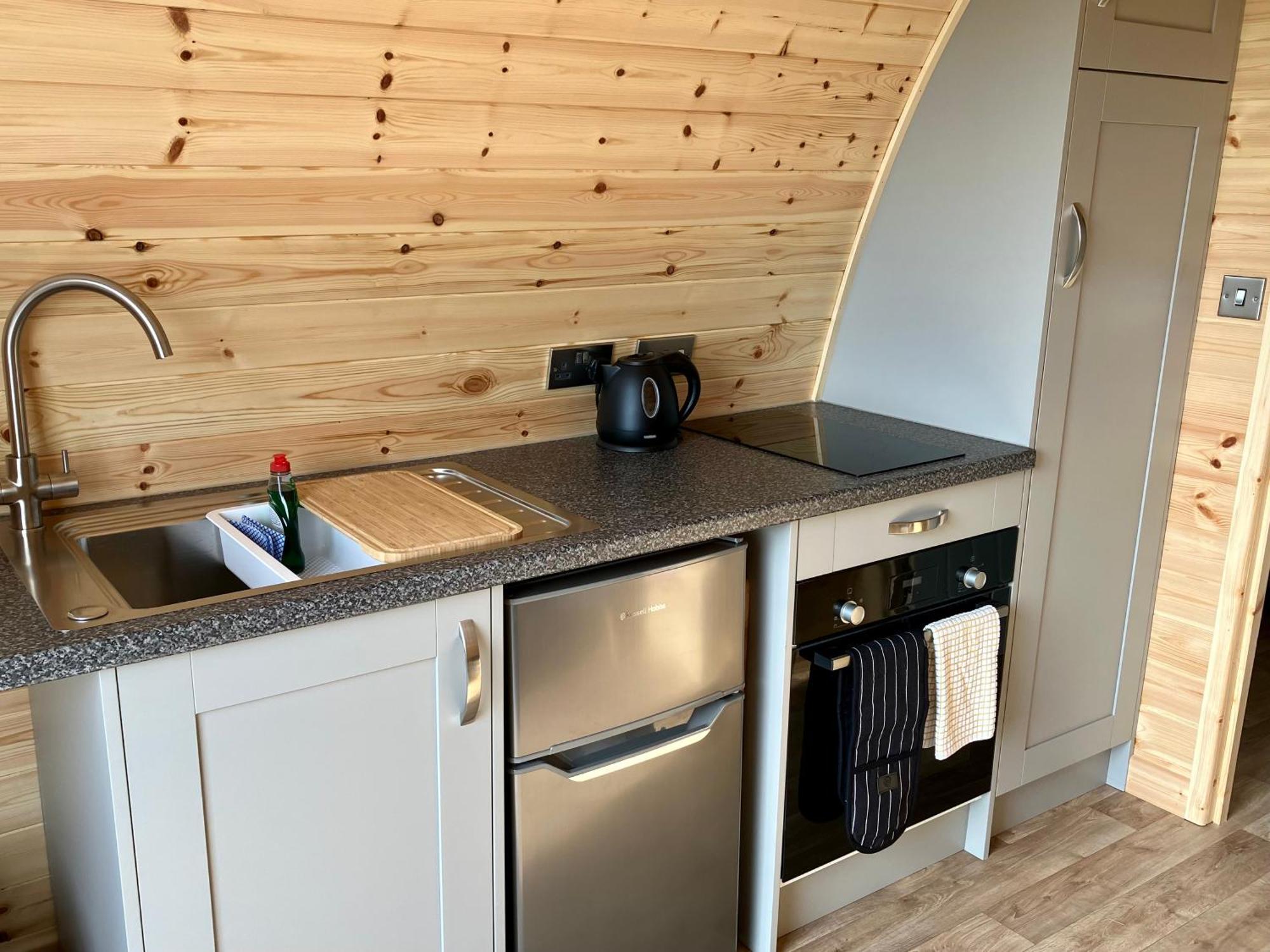 Waterpump Pod For 2 Adults With Ensuite In The Suffolk Countryside Apartment *